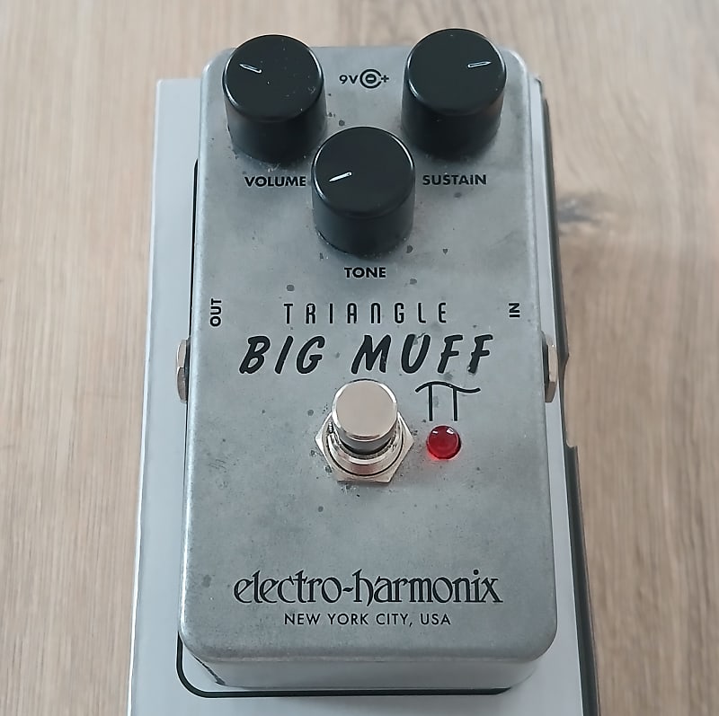 Electro-Harmonix Triangle Big Muff Pi