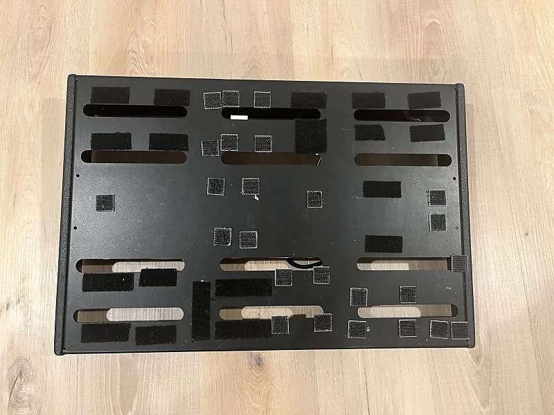 Creation Music Elevation Pedalboard 24x16 2018 Black Reverb