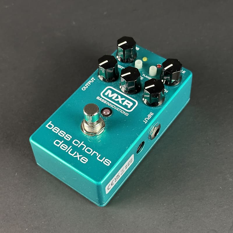 MXR M83 Bass Chorus Deluxe