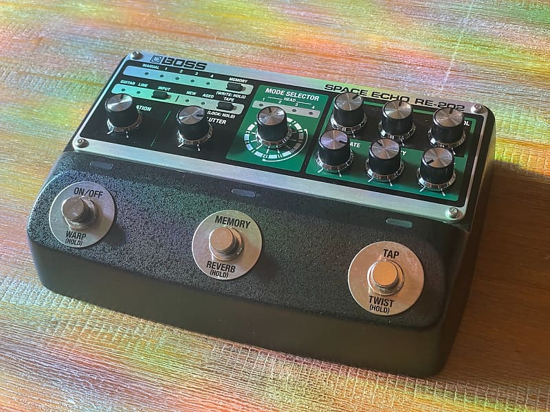 Boss RE-202 Space Echo