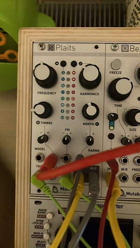 Mutable Instruments Plaits