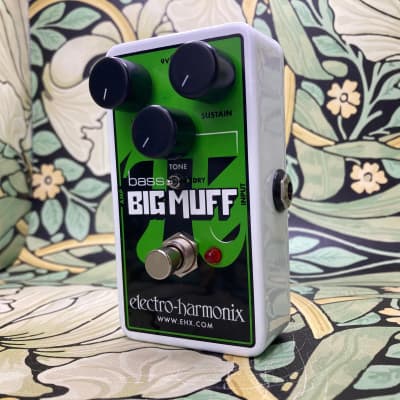 Electro-Harmonix Nano Bass Big Muff Pi Fuzz for sale