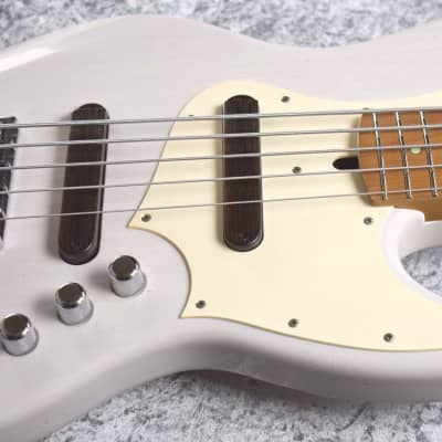 Xotic XJ-1T 5st 