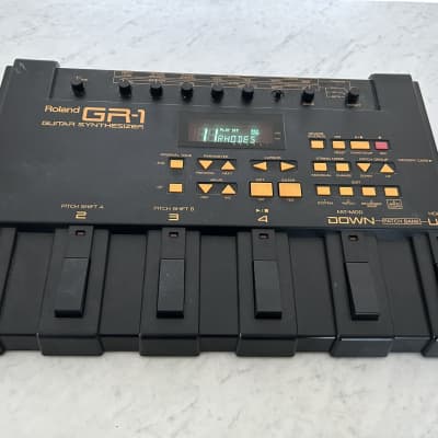 Roland GR-1 Guitar Synthesizer 2000s - Black