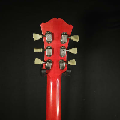 Eastman T64/V-T-RD Antique Red Varnish Thinline 5lbs. 14oz. With Case image 7
