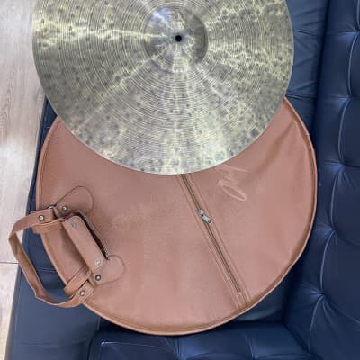 Istanbul Agop 22" 30th Anniversary Ride Cymba 2114 g. + Leather Cymbal Bag image 3
