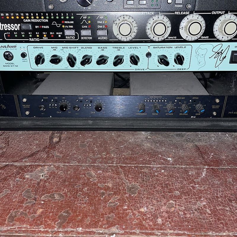 2 Ch Preamp & Compressor - FMR Audio RNP8380, RNC1773