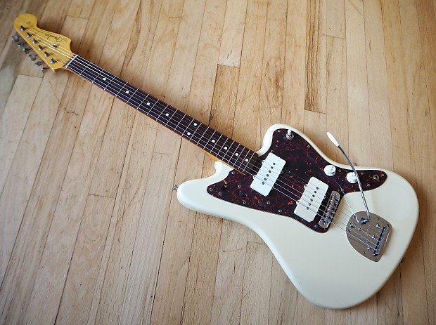 2004 Fender Jazzmaster '62 Vintage Reissue Guitar JM66 2004 Fender Jazzmaster '62 Vintage Reissue Guitar JM66
