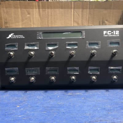 Fractal Audio Systems FC-12 コントローラー+storksnapshots.com