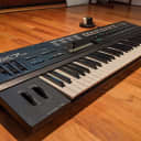 Yamaha DX7IID 61-Key 16-Voice Digital Synthesizer