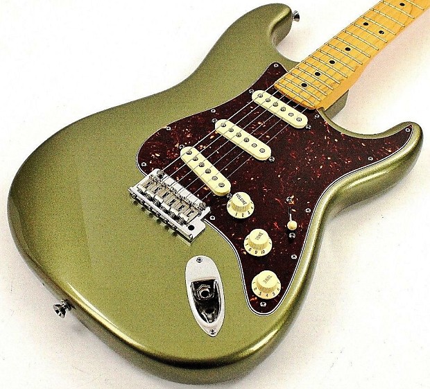 Fender strat outlet olive green