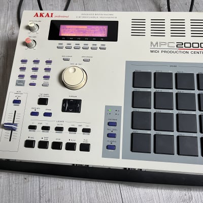 Akai MPC2000 MIDI Production Center 1997 - 2001 - Grey image 5
