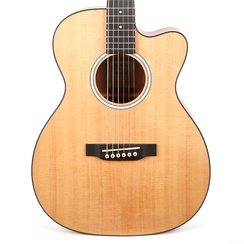 Martin JUNIOR 000CJr-10E エレアコ Amazon.com: Martin Guitar 000CJr-10E Junior Cutaway Electric