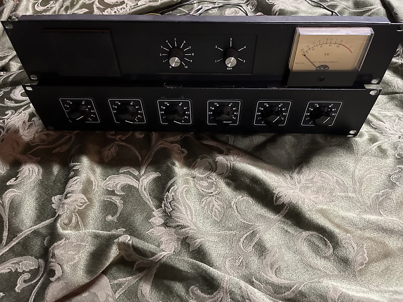 Unknown Rack mount gear Reverb
