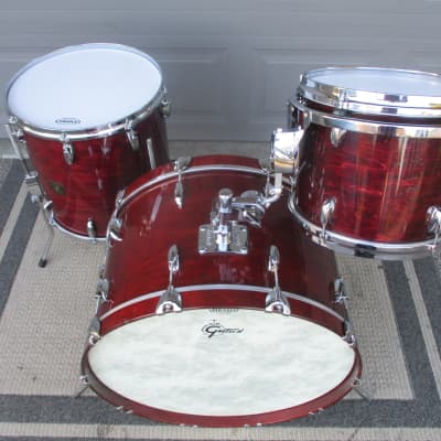 Gretsch Vintage USA Drums, Early 80s, 24" Kick, Lacquer Finish, Maple, Die-Cast Hoops - Very Nice! image 4