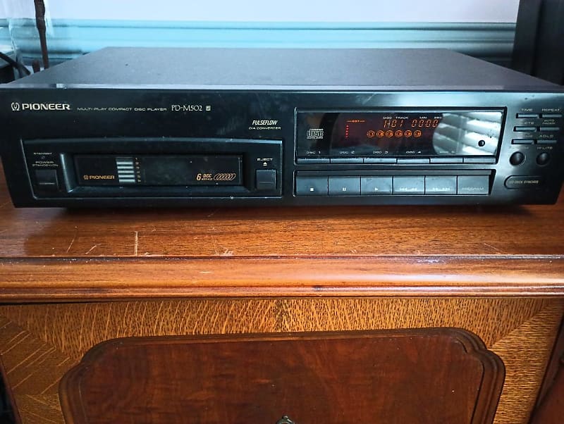 Pioneer PD-M502 6-cd player for parts or repair -2 1990&#039;s  			