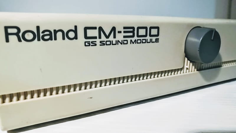 Roland CM-300 GS MIDI sound module generator 1991 gaming application