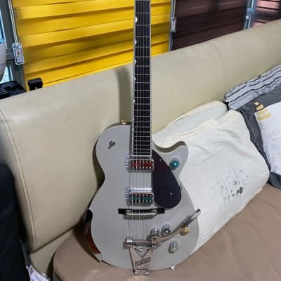 Immagine rare  gretsch g6134t-ltd limited edition penguin™ with bigsby® namm 2019 - 1