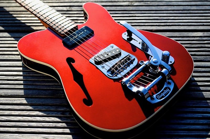 Fender masterbuilt telecaster thinline P-90 and bigsby