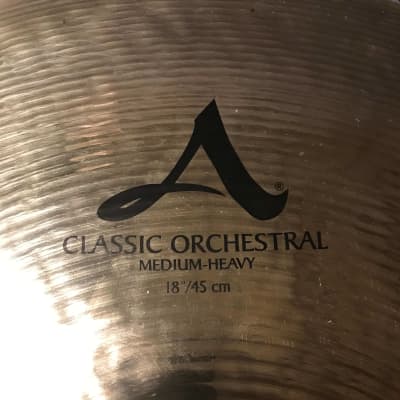 Zildjian 18" A Series Classic Orchestral Medium Heavy Cymbals (Pair) image 3