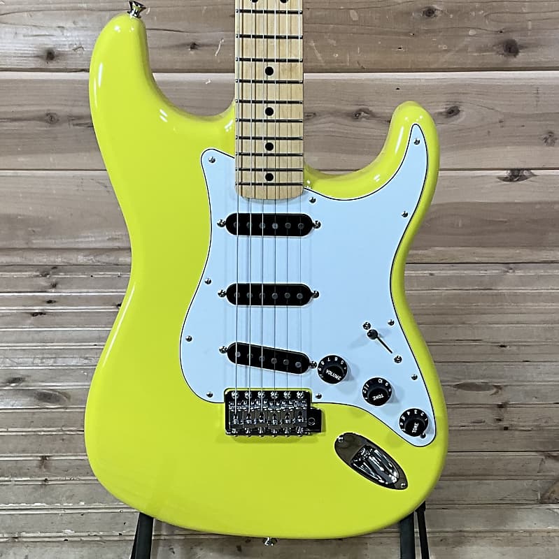 Fender Made in Japan ギター Fender フェンダー Made in Japan Limited Stratocaster XII