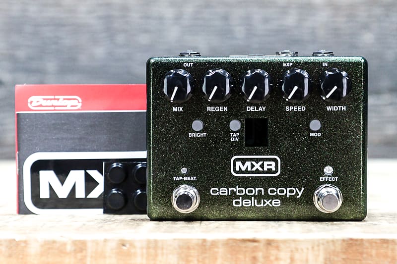 ギター MXR  Carbon Copy Deluxe analog Delay MXR Carbon Copy Deluxe Analog Delay Pedal | Long & McQuade