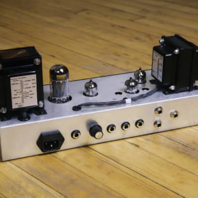Supro '64 Reverb 1x8" 5-watt Tube Combo Amp2-band EQ, 3 Line Outputs, Jensen Speaker, Spring Reverb image 8