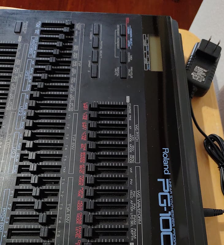 Roland PG-1000 D-50エディットコントローラー 63％以上節約 - 鍵盤楽器