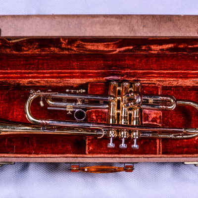 Getzen Deluxe Trumpet image 5