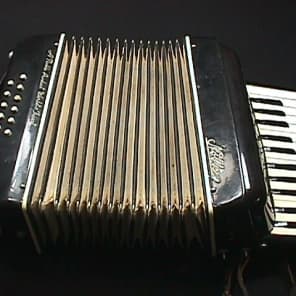 Vintage Italian Made Noble 12 Bass Accordion in it's Original Case & Ready to Play as-is image 5