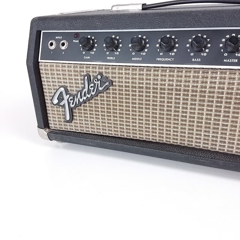 Fender SK-100B SOLID STATE HEAD Bass Amp 100 Watts