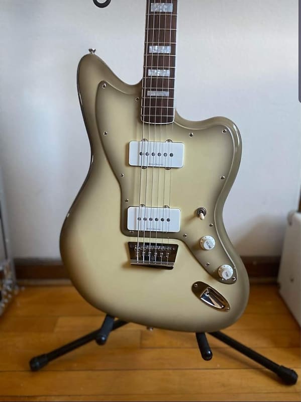 Squier Vintage Modified Baritone Jazzmaster | Reverb