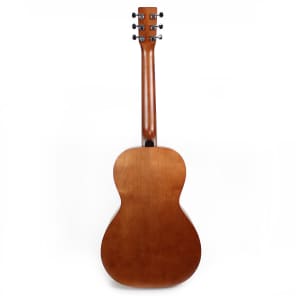 Art & Lutherie Ami Cedar Parlor Acoustic Guitar in Antique