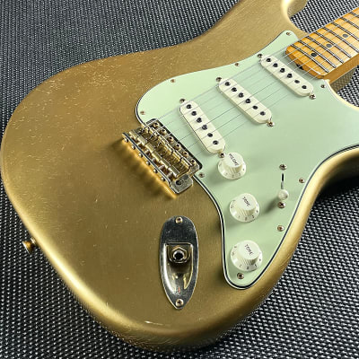 Fender Custom Shop Limited '62 "Bone Tone" Stratocaster, Journeyman Relic- Aged Aztec Gold (7lbs 1oz) image 3