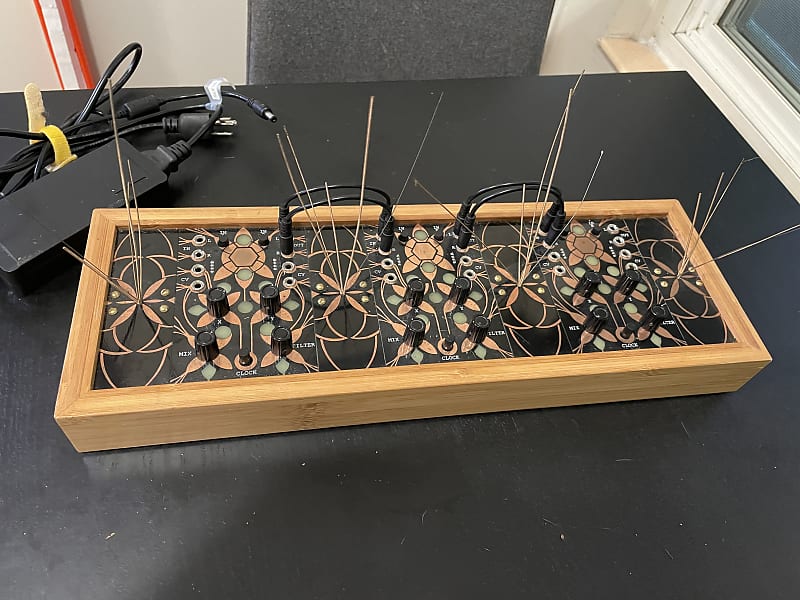 鍵盤楽器 Folktek / Resonant Garden Folktek_Nano-Garden_Mono_Top-
