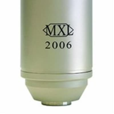 MXL 2006 Large Gold Diaphragm Condenser Microphone with MXL-57 Shock Mount and Carrying Case image 1