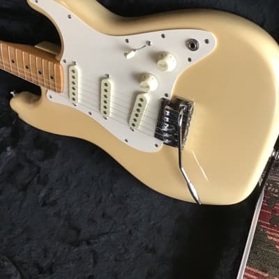 Fender Standard Stratocaster 1984 - vintage Blonde image 3