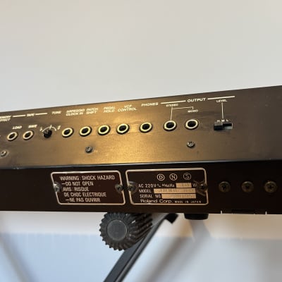 Roland Juno-60 61-Key Polyphonic Synthesizer 1982 - 1984 Black image 10