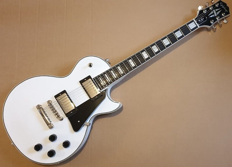 Epiphone Les Paul Custom - Affordable and Inspired By Gibson