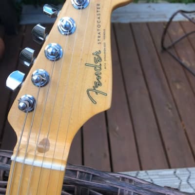 Fender Stratocaster 2022 - Black Partcaster image 4