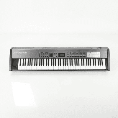 Roland RD-700 88-Key Digital Stage Piano
