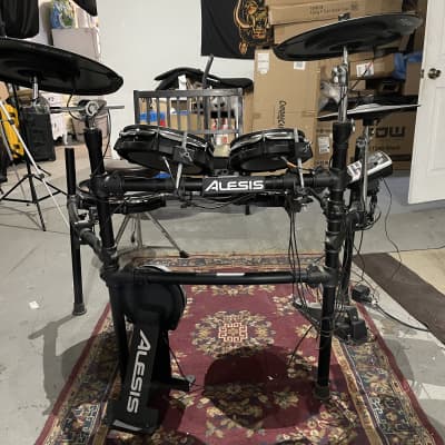 Alesis Dm8