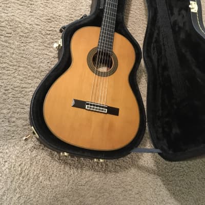 Yamaha  C-300 concert classical guitar  1970s Solid Spruce and rosewood back and sides image 3