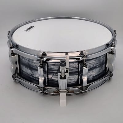 Used Ludwig Classic Maple Snare Drum 14x5 Sky Blue Pearl image 2
