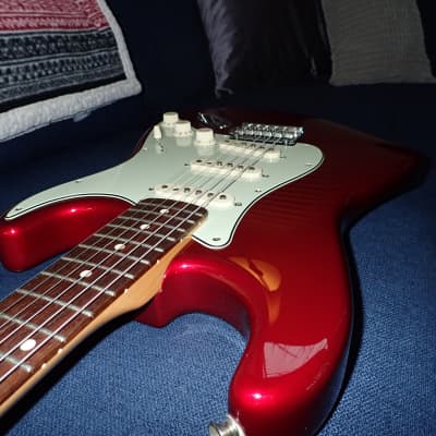 Fender Classic Player '60s Stratocaster with Rosewood Fretboard 2012 - 2016 - Candy Apple Red image 8