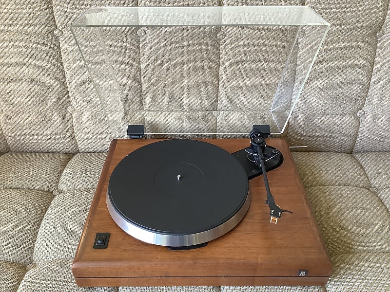 Acoustic Research The AR Turntable 1980s - Walnut | Reverb UK