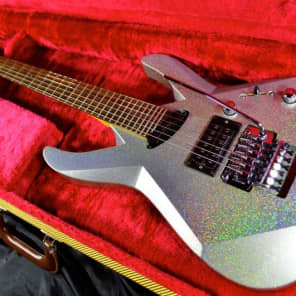 ギター TAGIMA K2 Kiko Loureiro Signature Tagima Kiko Loureiro Signature K1 - What To Know & Where To