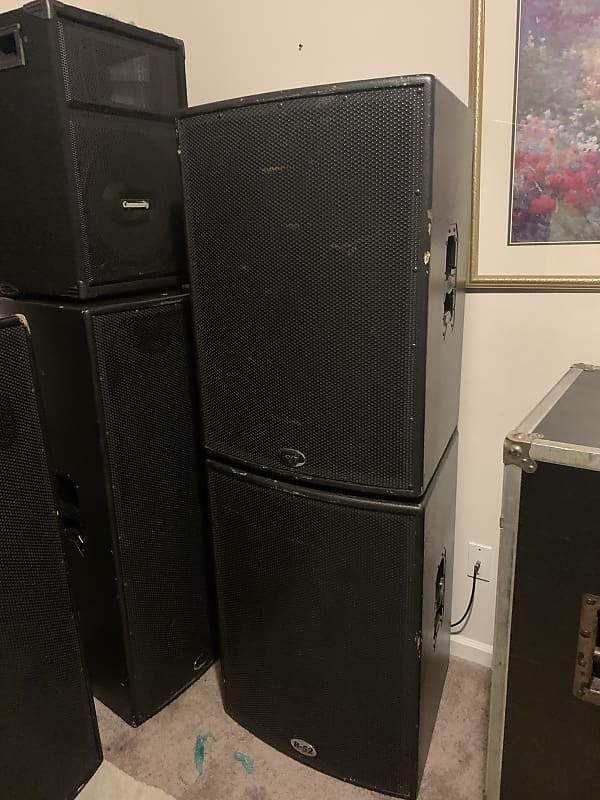 PAIR of B52, B-52 ActPro 18x 2000 - Black, 1200W Subwoofer | Reverb