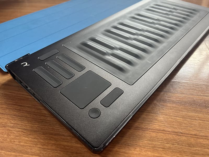 ROLI Seaboard RISE 25 with Blue Flip Case | Reverb