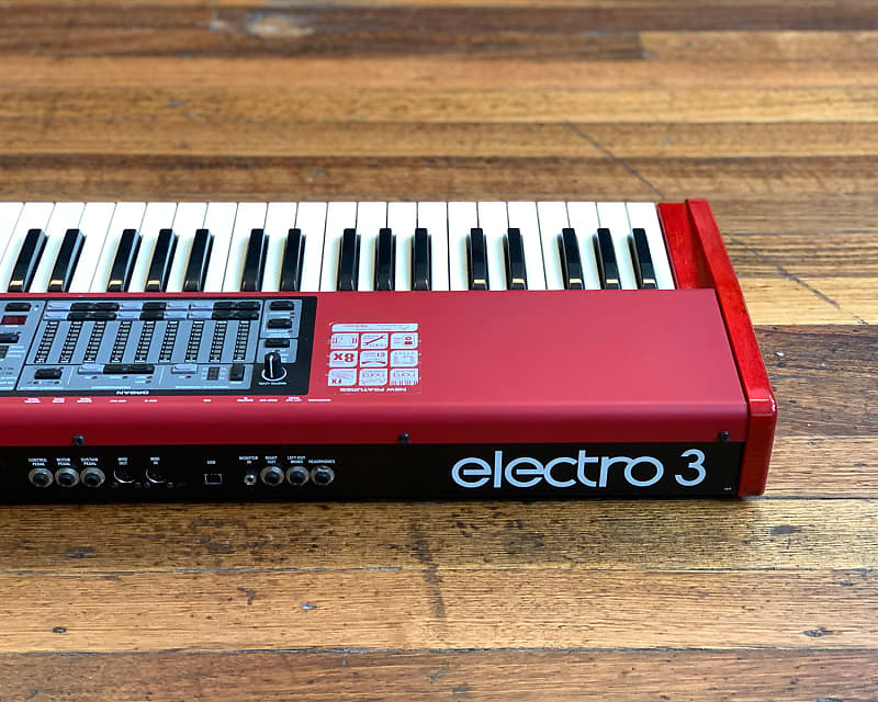 Amazon.co.jp: Clavia Nord Electro 3 73 パフォーマンス